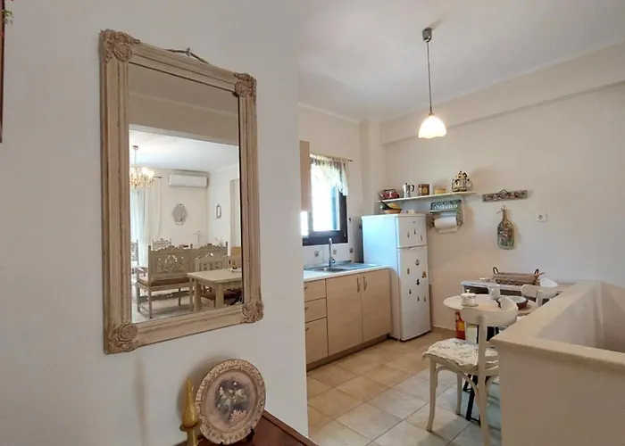 شقة Antique 2 *